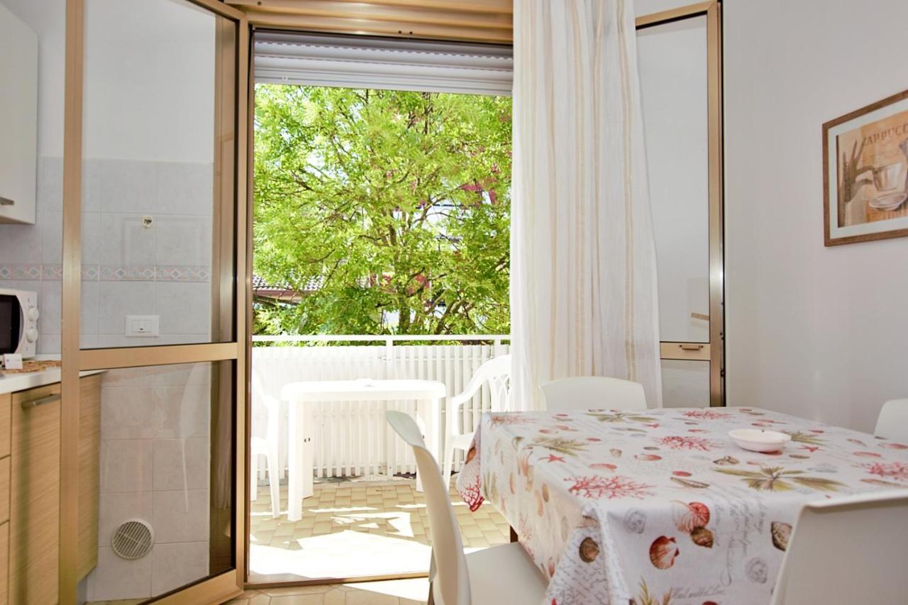 Residenza Canova Линяно Сабиадоро Екстериор снимка
